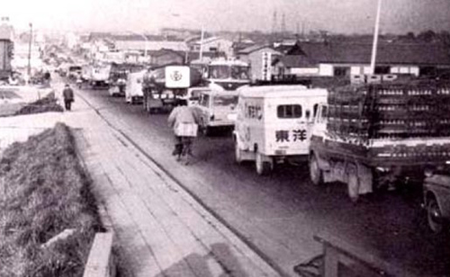 昭和40年代の国道7号沼垂三ノ町