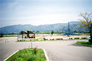 4月下旬 せせらぎ緑地公園