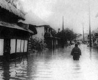 日橋川　冠水した塩川町写真