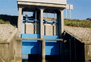 海老漉樋門の写真１
