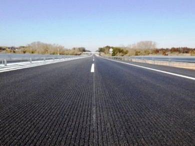 多機能型排水性舗装