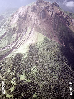 09.焼岳（2,455m）北東側より