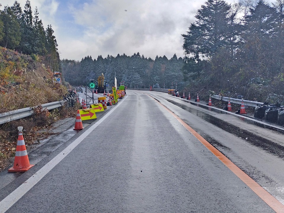 走行性の改善状況｜E41 能越自動車道・のと里山海道 災害復旧