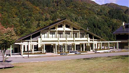 ���R���h�Ȋw��