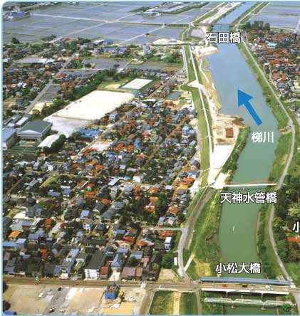 平成18年7月の梯川洪水状況（写真）