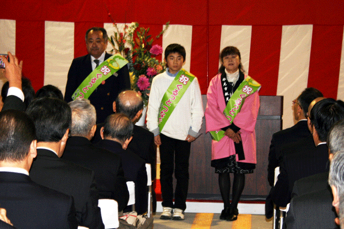 富山県側式典会場