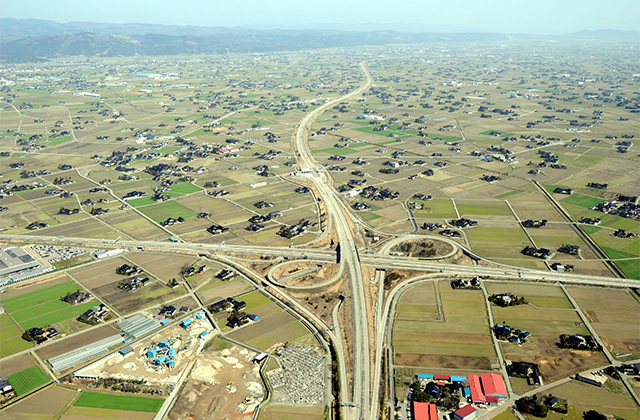 小矢部砺波JCTの空中写真