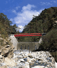 黒薙川第２号砂防ダム完成