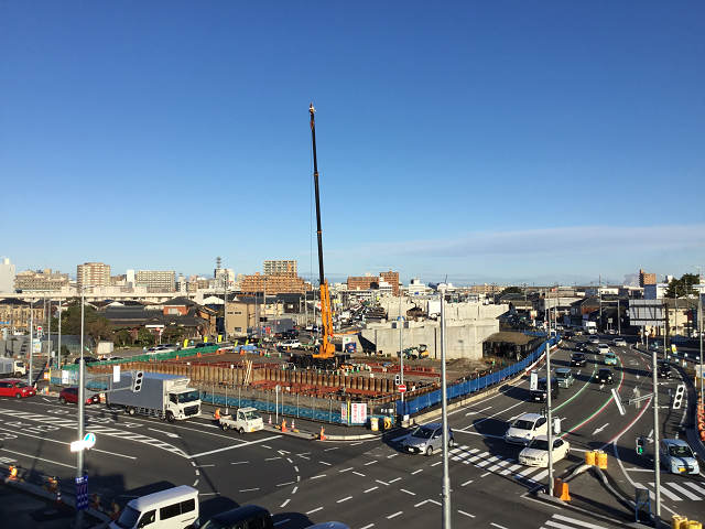 紫竹山交差点(万代島方面)