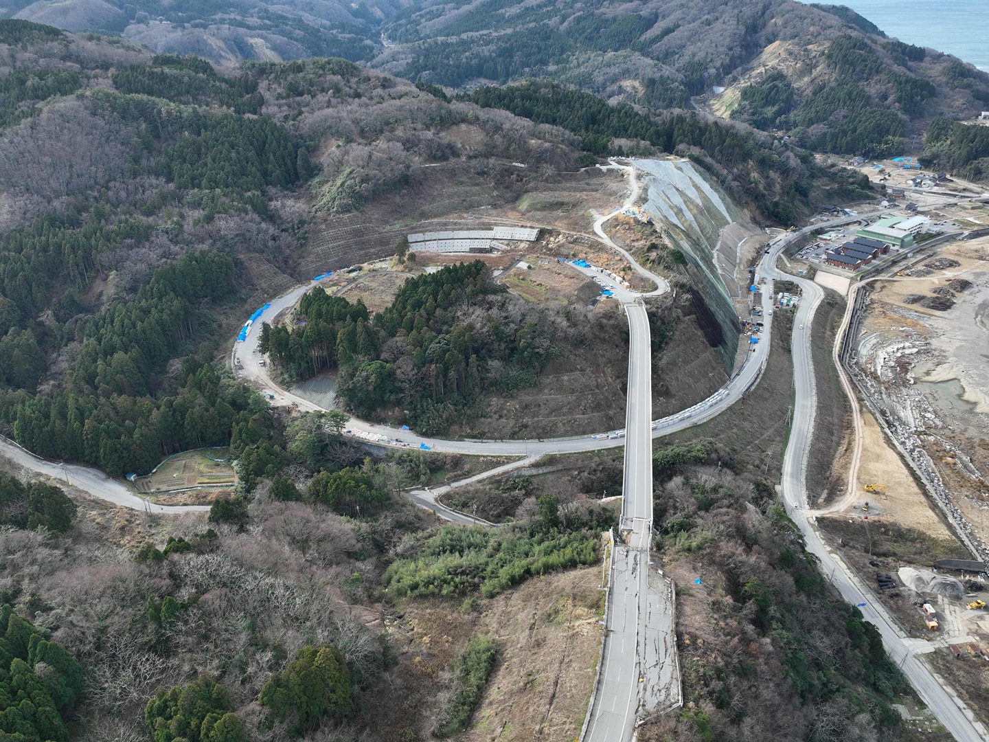 大谷ループ・橋工区写真6