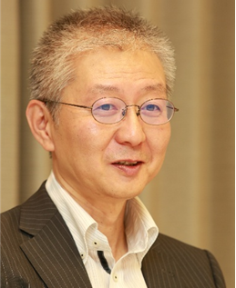 ���V����