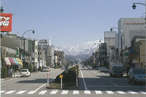 一般県道 阿弥陀堂魚津停車場線(魚津市上村木)整備後